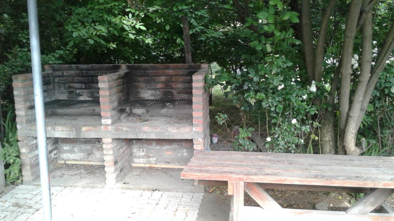 Bungalow Montes El Bolsón Eksteriør bilde